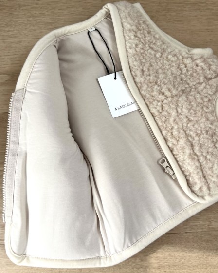 aw2526 (17)